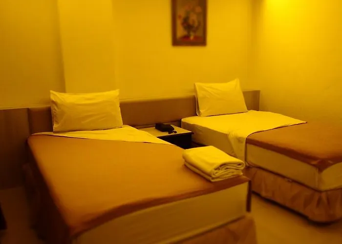 Hotel The Tower Praram 9